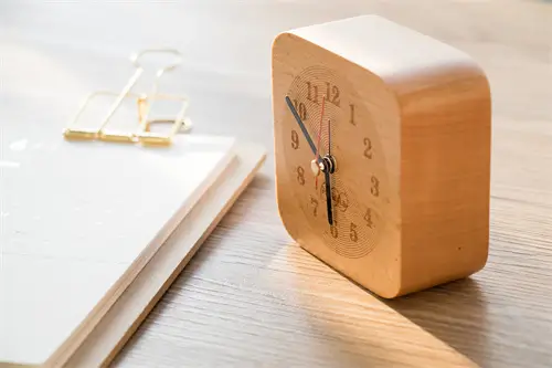 夜字笔顺晚怎么写，正确写法详解