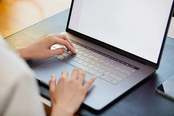 瓌字的笔顺怎么写，正确写法详解